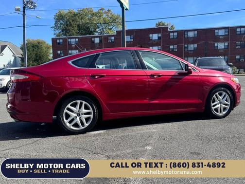 2013 Ford Fusion SE