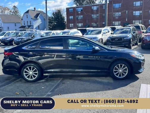 2018 Hyundai SONATA SE