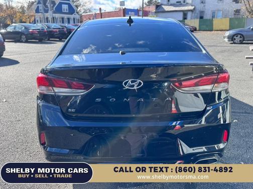 2018 Hyundai SONATA SE