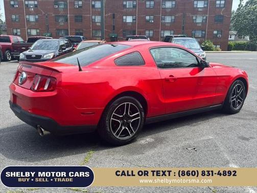 2012 Ford Mustang V6