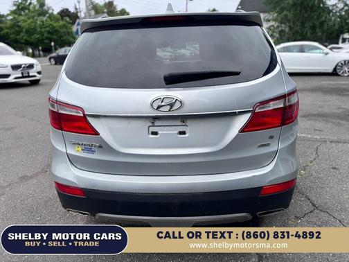 Silver 2015 Hyundai SANTA FE GLS