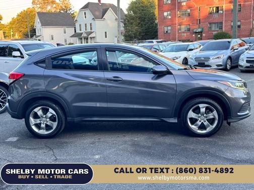 Modern Steel Metallic 2019 Honda HR-V LX