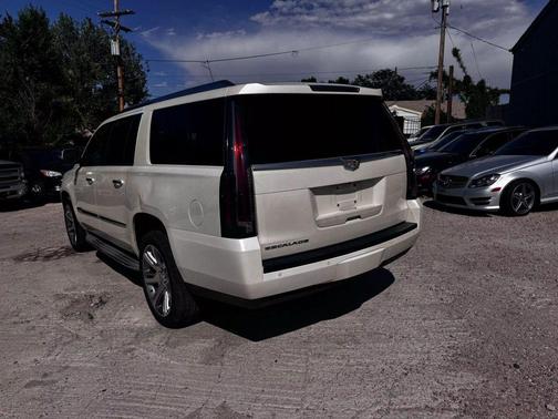 2015 Cadillac Escalade ESV Sport