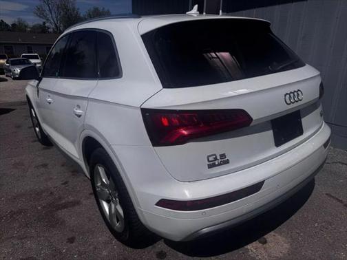 2018 Audi Q5 2.0T Premium Plus