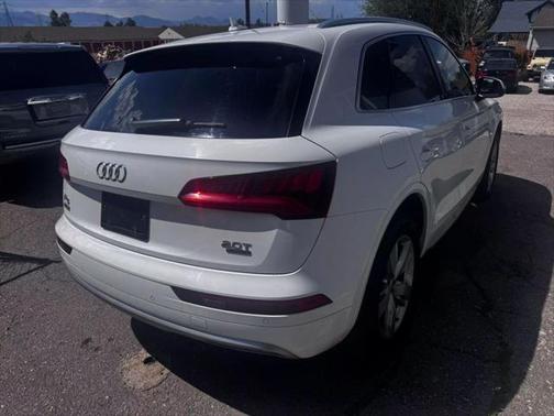 2018 Audi Q5 2.0T Premium Plus
