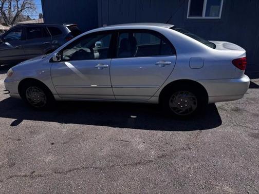 2005 Toyota Corolla S