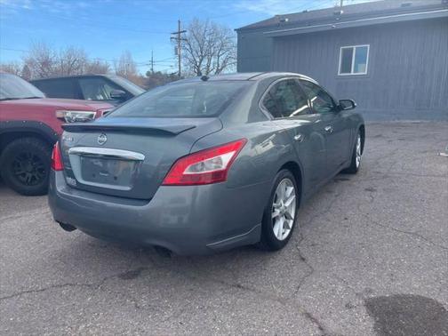 2010 Nissan Maxima SV