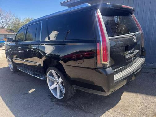 2015 Cadillac Escalade ESV Sport