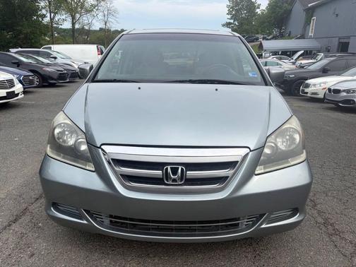 Silver Pearl Metallic 2007 Honda Odyssey EX