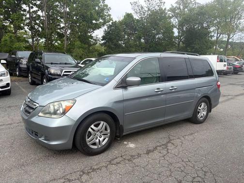 Silver Pearl Metallic 2007 Honda Odyssey EX