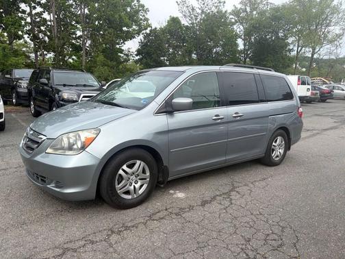 Silver Pearl Metallic 2007 Honda Odyssey EX