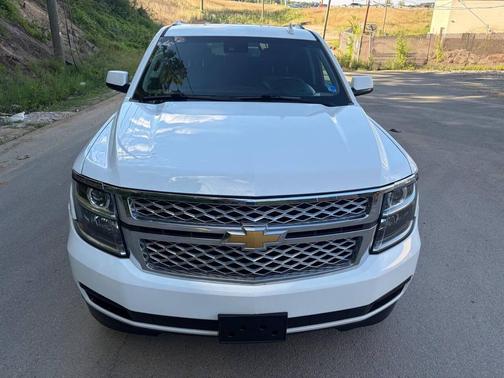 White 2019 Chevrolet Tahoe LT