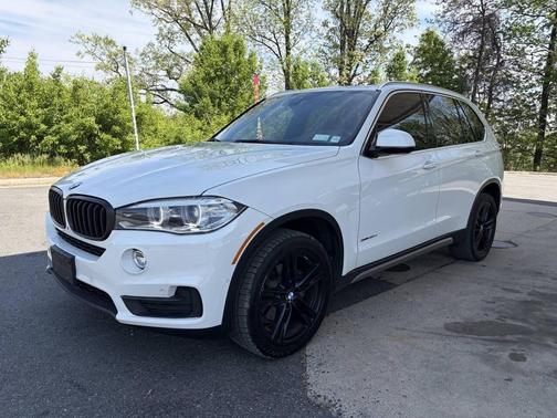 White 2018 BMW X5 xDrive35d