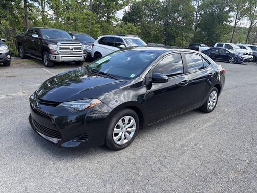 Black Sand Pearl 2017 Toyota Corolla LE