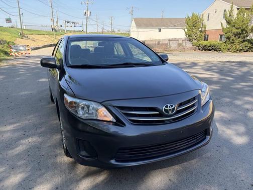 Magnetic Gray Metallic 2013 Toyota Corolla LE