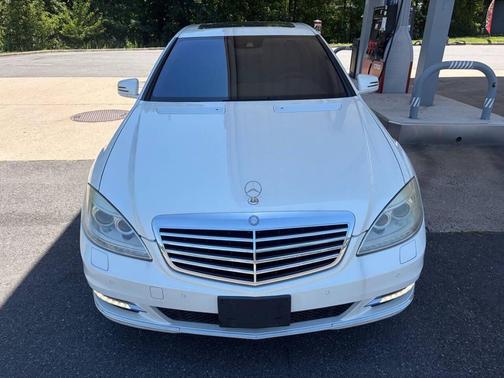 White 2010 Mercedes-Benz S-Class S 550 4dr Sedan