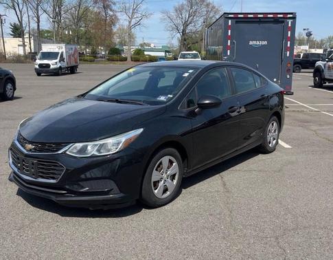 Mosaic Black Metallic 2018 Chevrolet Cruze LS