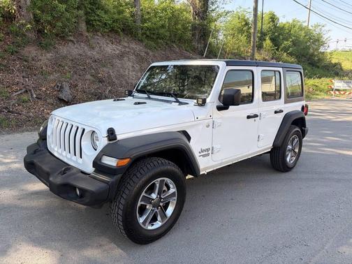 Bright White Clearcoat 2018 Jeep Wrangler Unlimited Sport