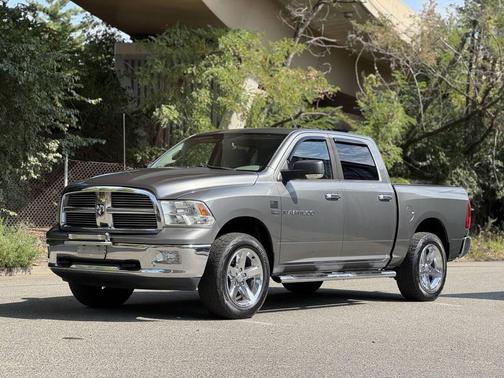 2012 RAM 1500 SLT