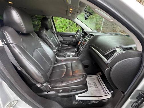 2016 GMC Acadia SLT-1