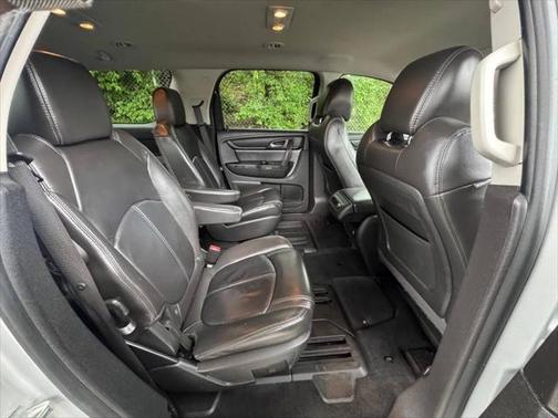 2016 GMC Acadia SLT-1