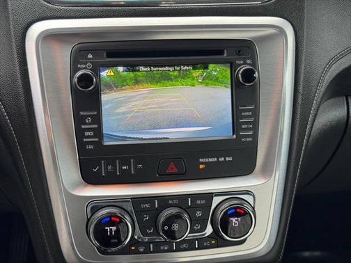 2016 GMC Acadia SLT-1