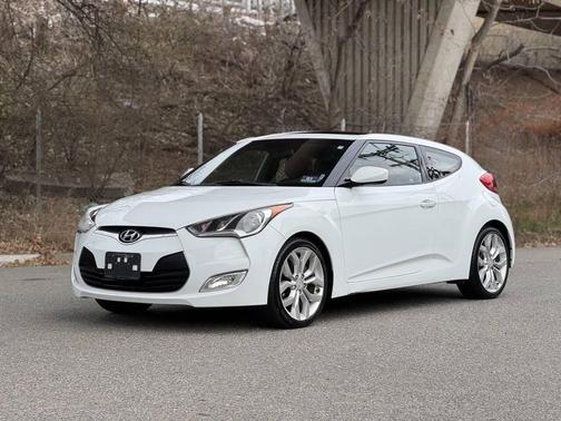 2012 Hyundai Veloster Base