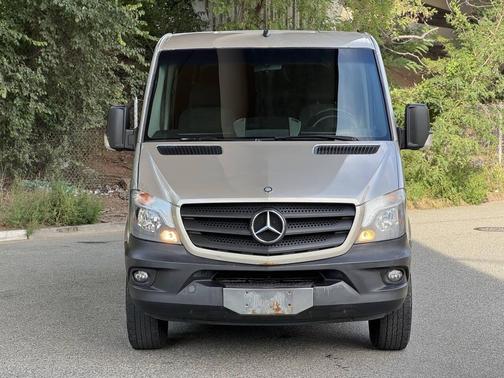 2014 Mercedes-Benz Sprinter 2500