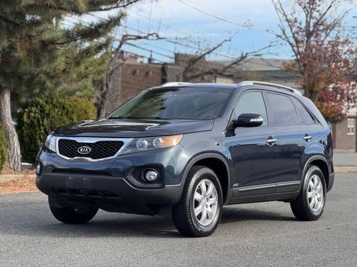 2013 Kia Sorento LX