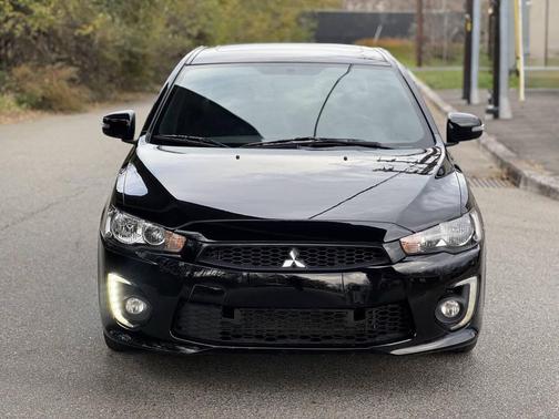 2017 Mitsubishi Lancer SE