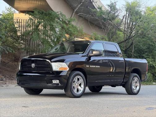 2012 RAM 1500 ST