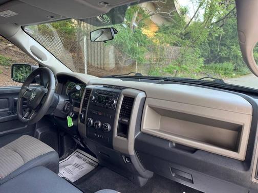 2012 RAM 1500 ST