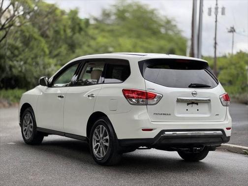 2015 Nissan Pathfinder S