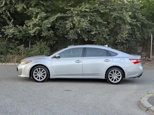 2014 Toyota Avalon Limited