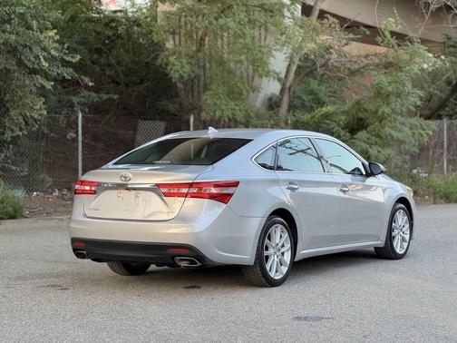 2014 Toyota Avalon Limited