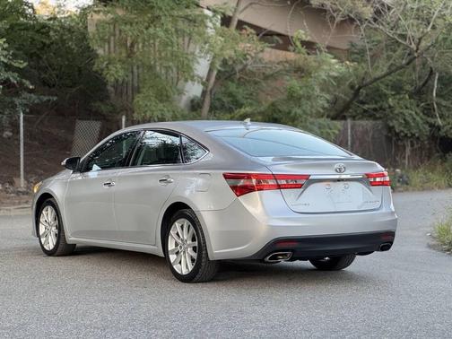 2014 Toyota Avalon Limited