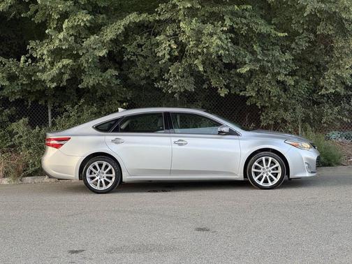 2014 Toyota Avalon Limited