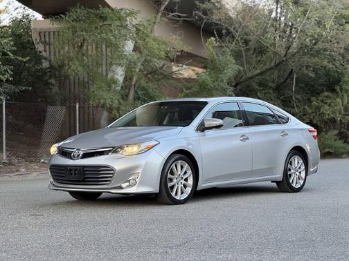 2014 Toyota Avalon Limited