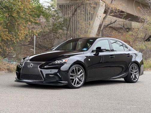 2016 Lexus IS 300 Base
