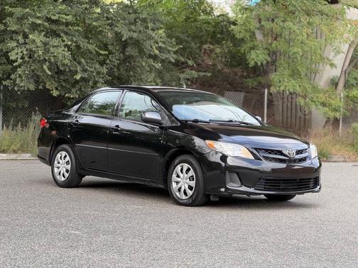 2011 Toyota Corolla LE
