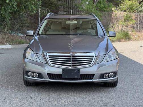 2011 Mercedes-Benz E-Class 4MATIC