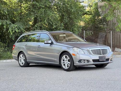 2011 Mercedes-Benz E-Class 4MATIC