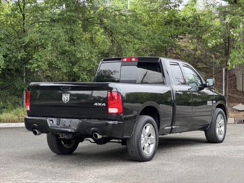 2016 RAM 1500 Big Horn