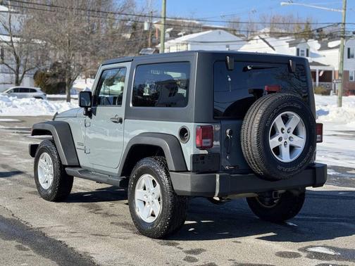 2015 Jeep Wrangler Sport