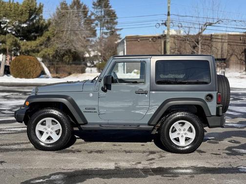 2015 Jeep Wrangler Sport