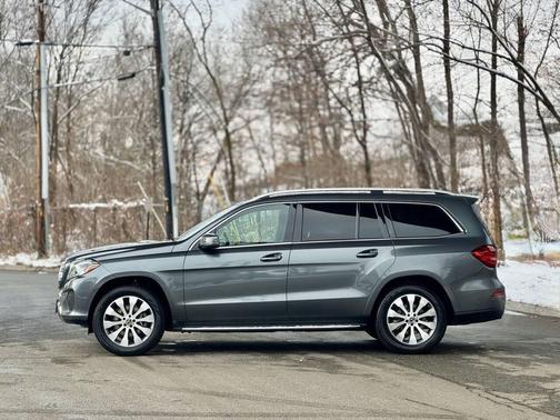 2019 Mercedes-Benz GLS 450 4MATIC