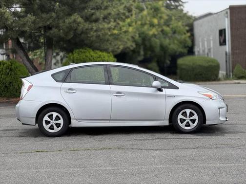 2014 Toyota Prius Three