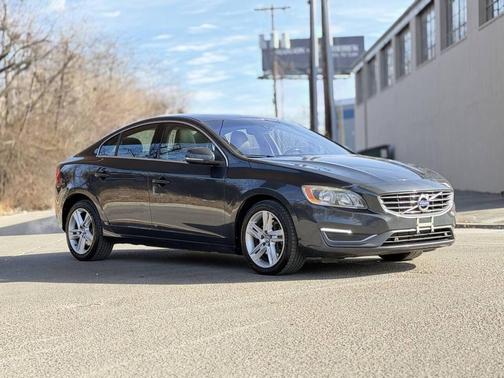 2015 Volvo S60 T5 Premier