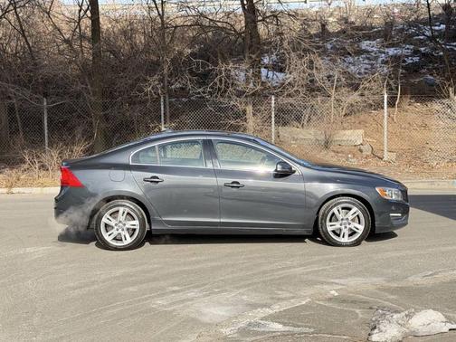 2015 Volvo S60 T5 Premier