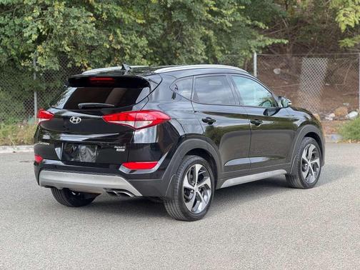 2018 Hyundai TUCSON Sport